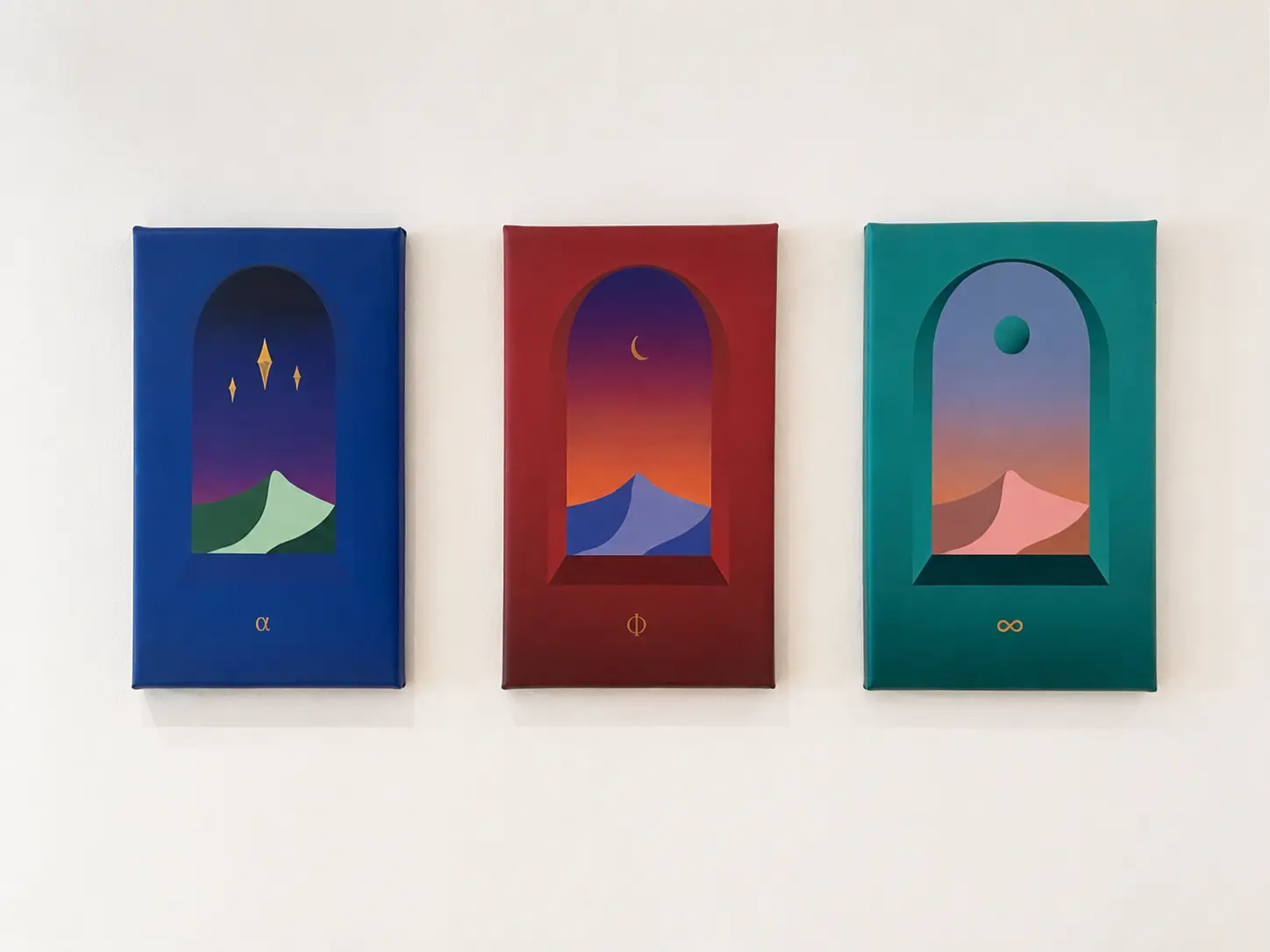Trois œuvres colorées dans les bureaux